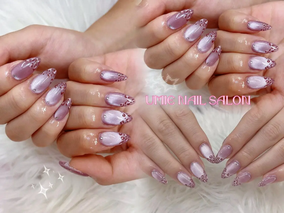 ネイル フットネイル フレンチネイル ジェルネイル ガラスフレンチ マグネットネイル UMIE NAIL SALONのネイルデザイン