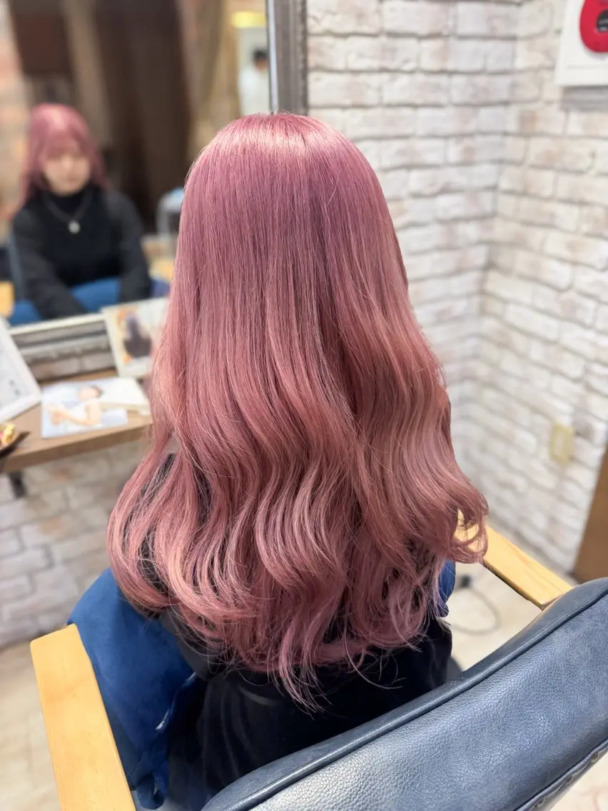 ロング カット ヘアカラー トリートメント 古川 流久のヘアスタイル