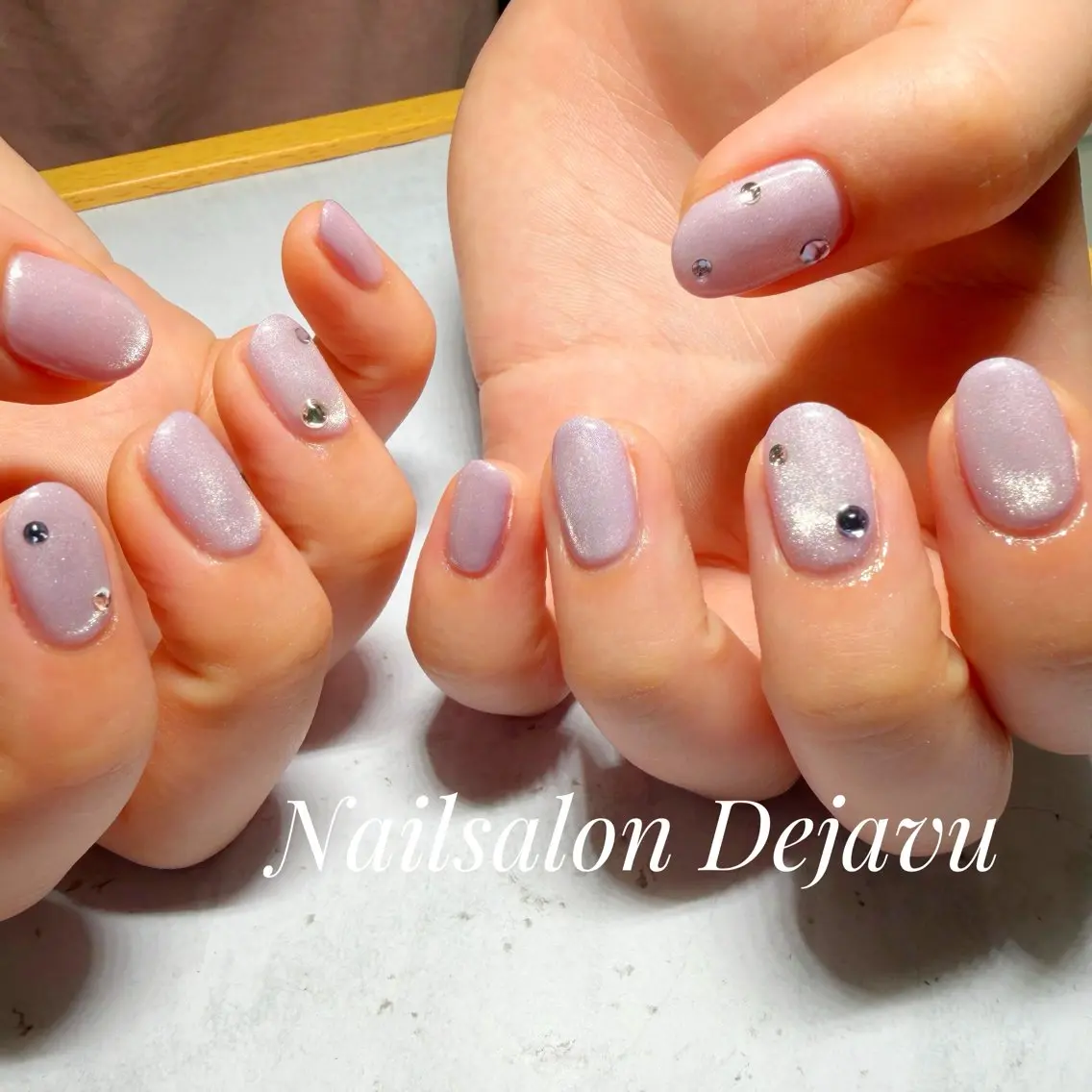 ネイル ラメ(グリッター) マグネットネイル ストーンネイル ハンドネイル Nailsalon Dejavuのネイルデザイン