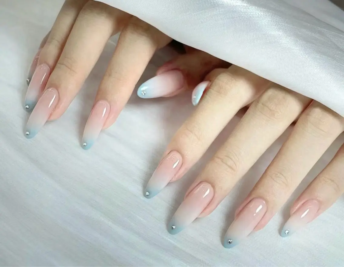 ネイル ハンドネイル H3 Nail Tsuki🦋💙のネイルデザイン