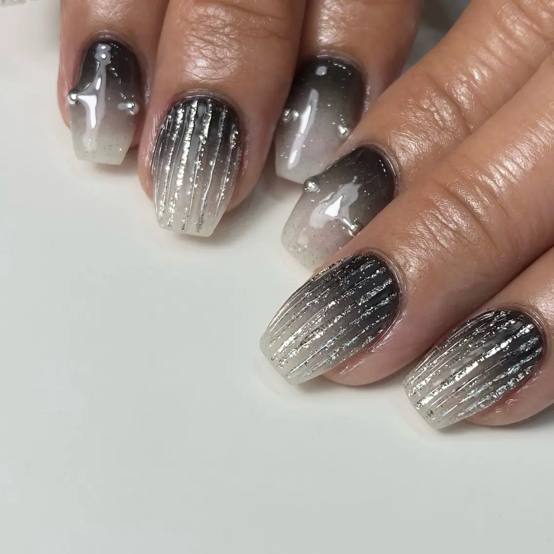 ネイル Legit nail salonのネイルデザイン