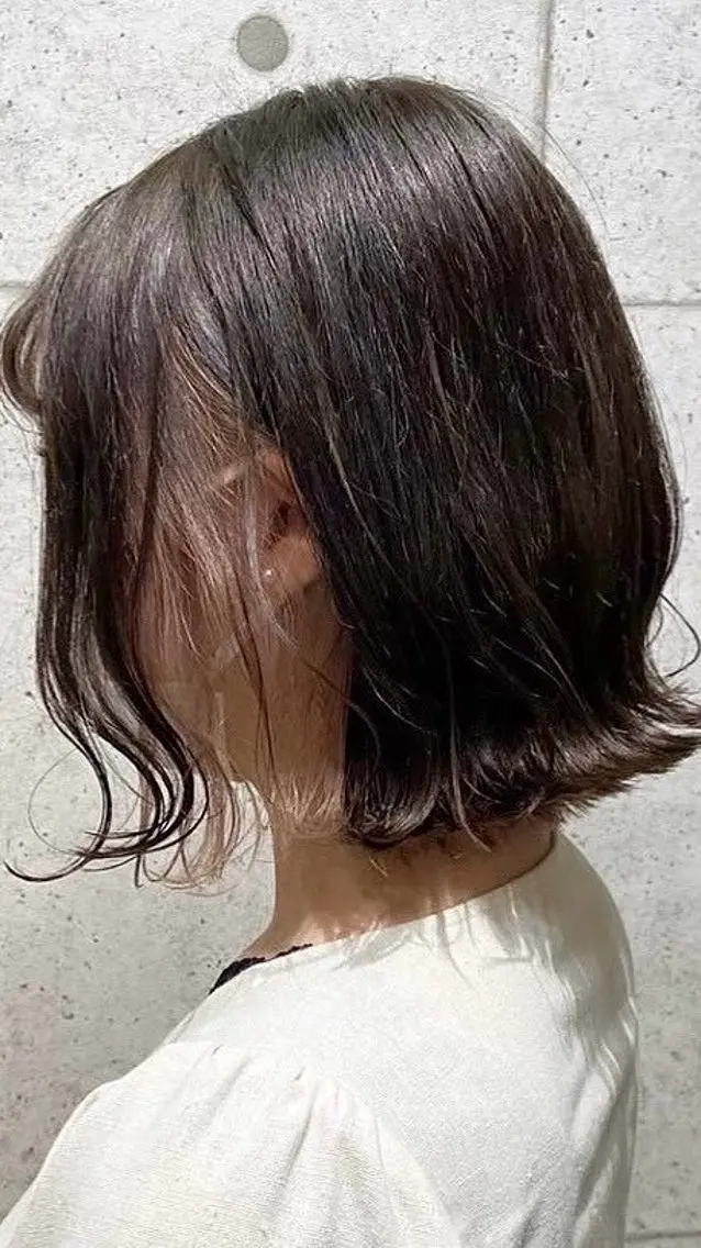 ミディアム ヘアカラー ハイトーン・ボブ 🎀/𝐚𝐨𝐢のヘアスタイル
