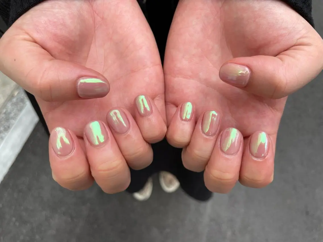 ネイル ミラーネイル ピンク ピンクベージュ MH_ Nailのネイルデザイン
