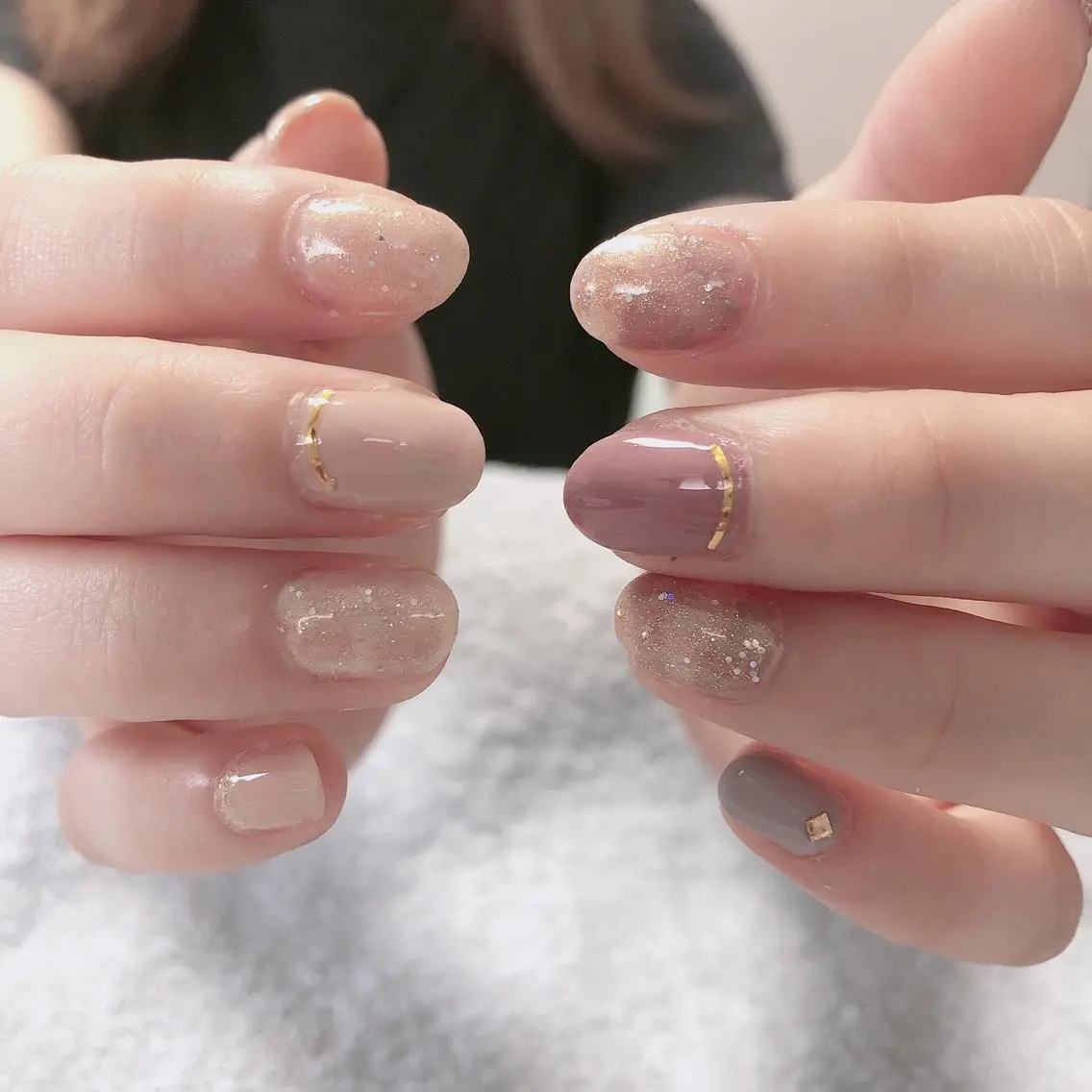 ネイル ラメ(グリッター) ニュアンスネイル 結城 怜菜のネイルデザイン