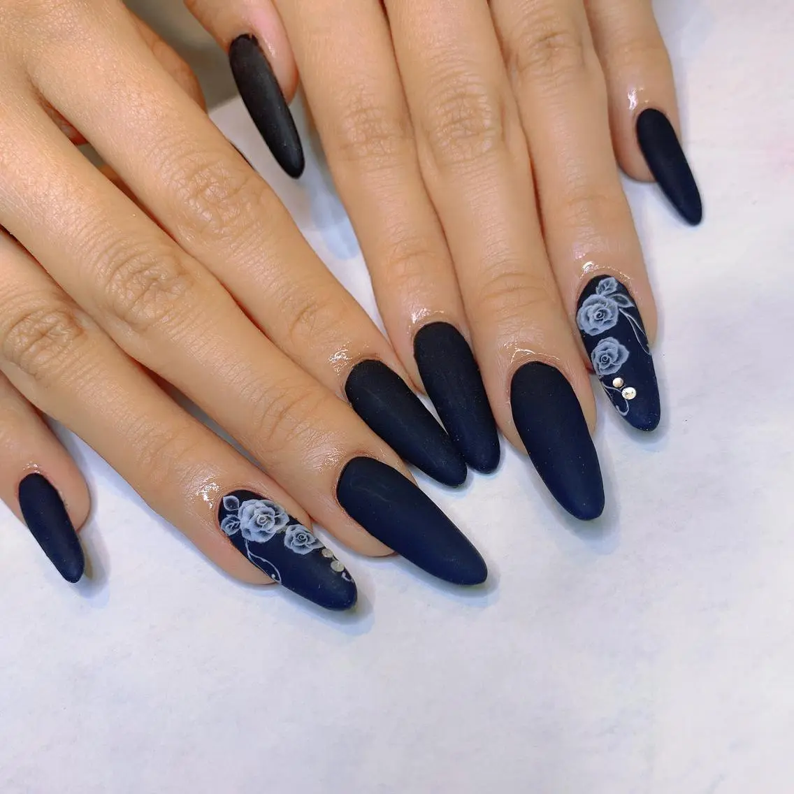 ネイル アートネイル ロングネイル マットネイル スカルプネイル Adite nailのネイルデザイン