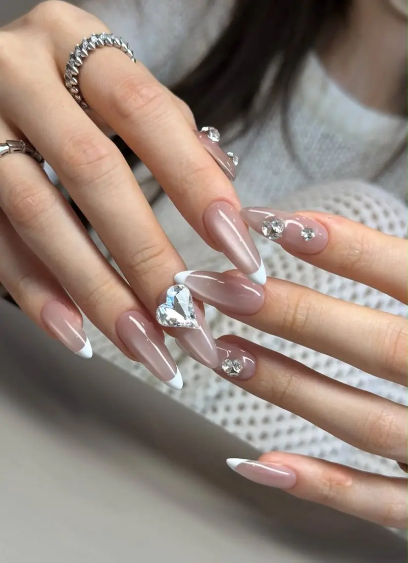 ネイル チークネイル ドット フレンチネイル グラデーション 韓国ネイル ハンドネイル Minette nailrinrinのネイルデザイン