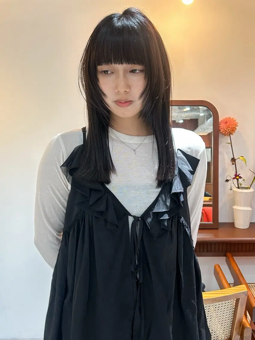 セミロング カット ヘアカラー トリートメント レイヤーカット🍃 カネコのヘアスタイル
