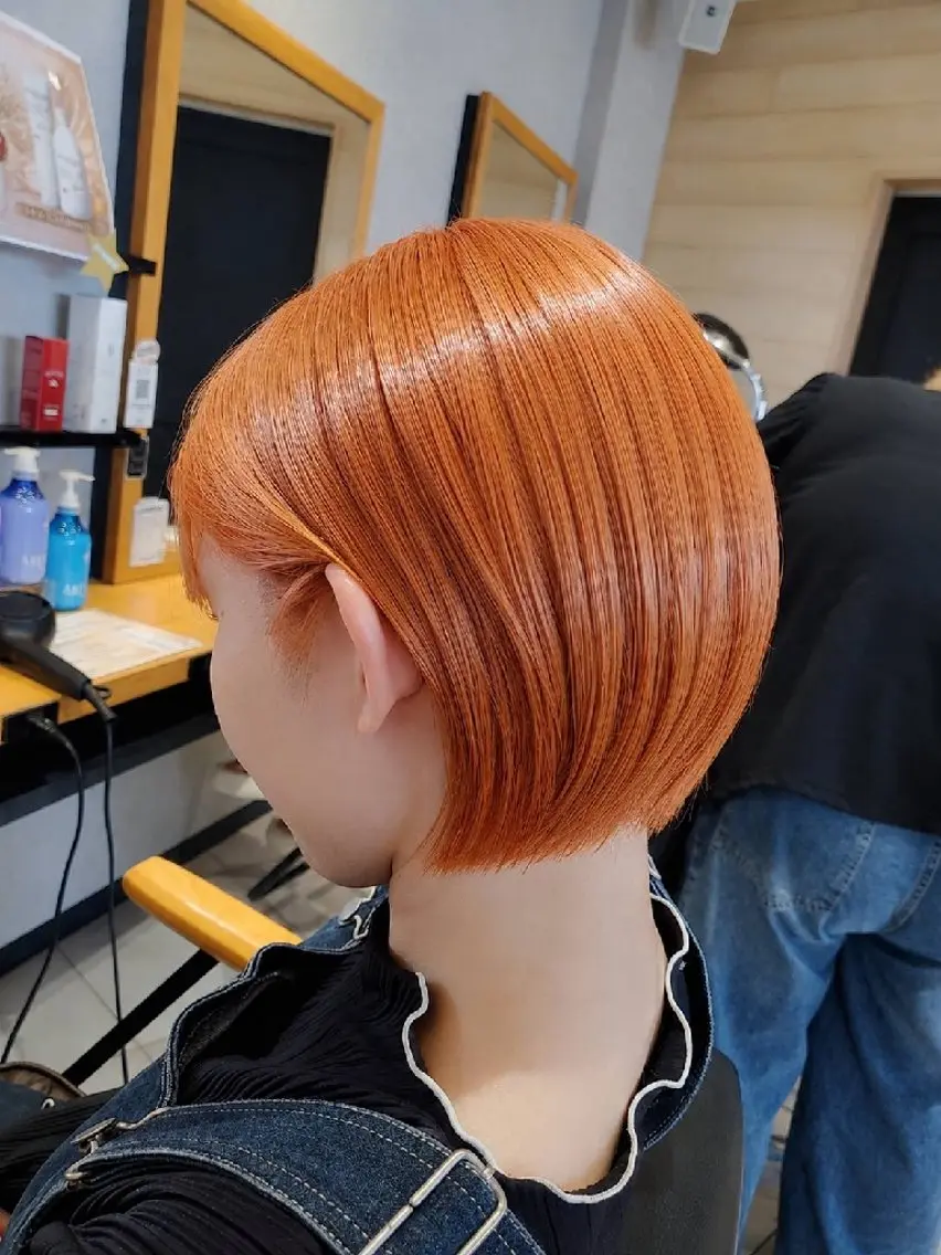ショート カラー オレンジ ショートヘア ヘアカラー トリートメント ブリーチカラー/ 美髪矯正/佐伯 駿のヘアスタイル