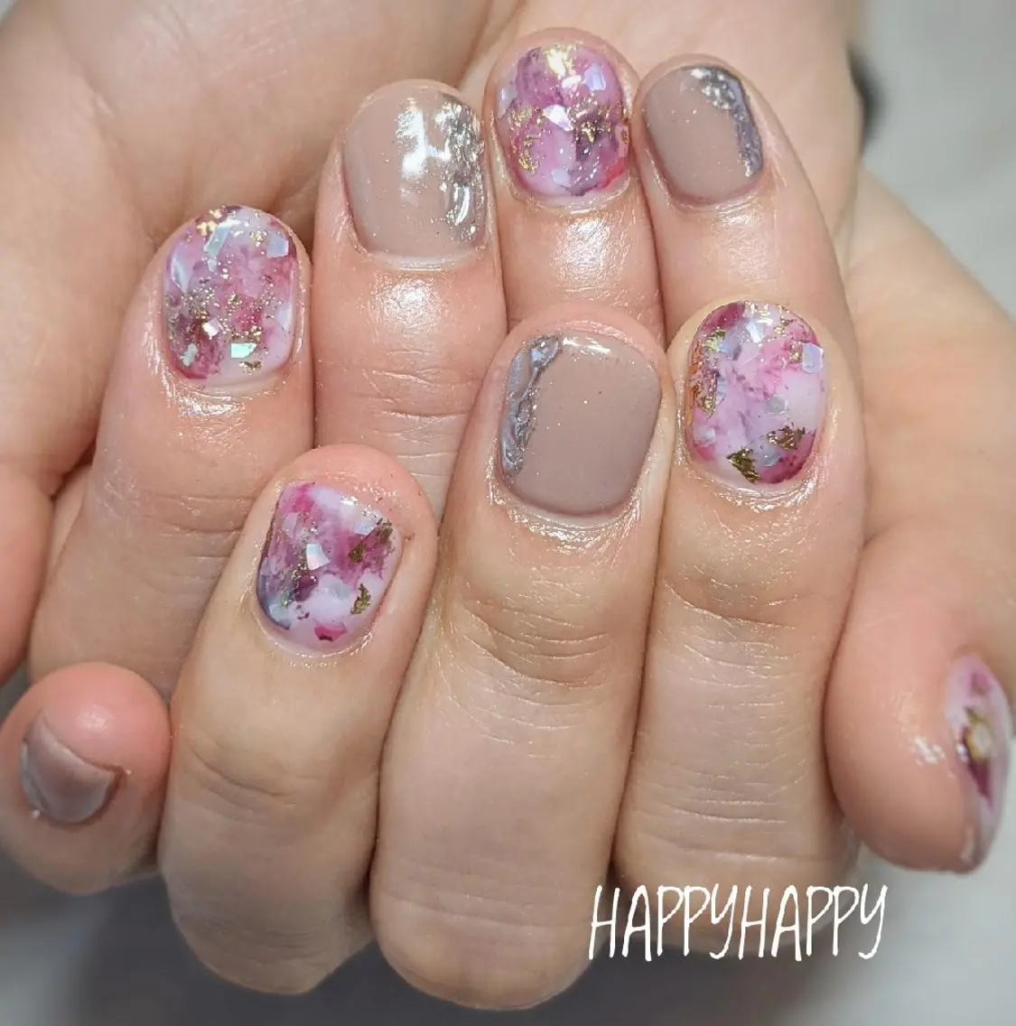 ネイル HAPPY HAPPYのネイルデザイン