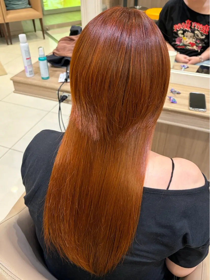 ロング ヘアカラー 中飯 雪乃のヘアスタイル