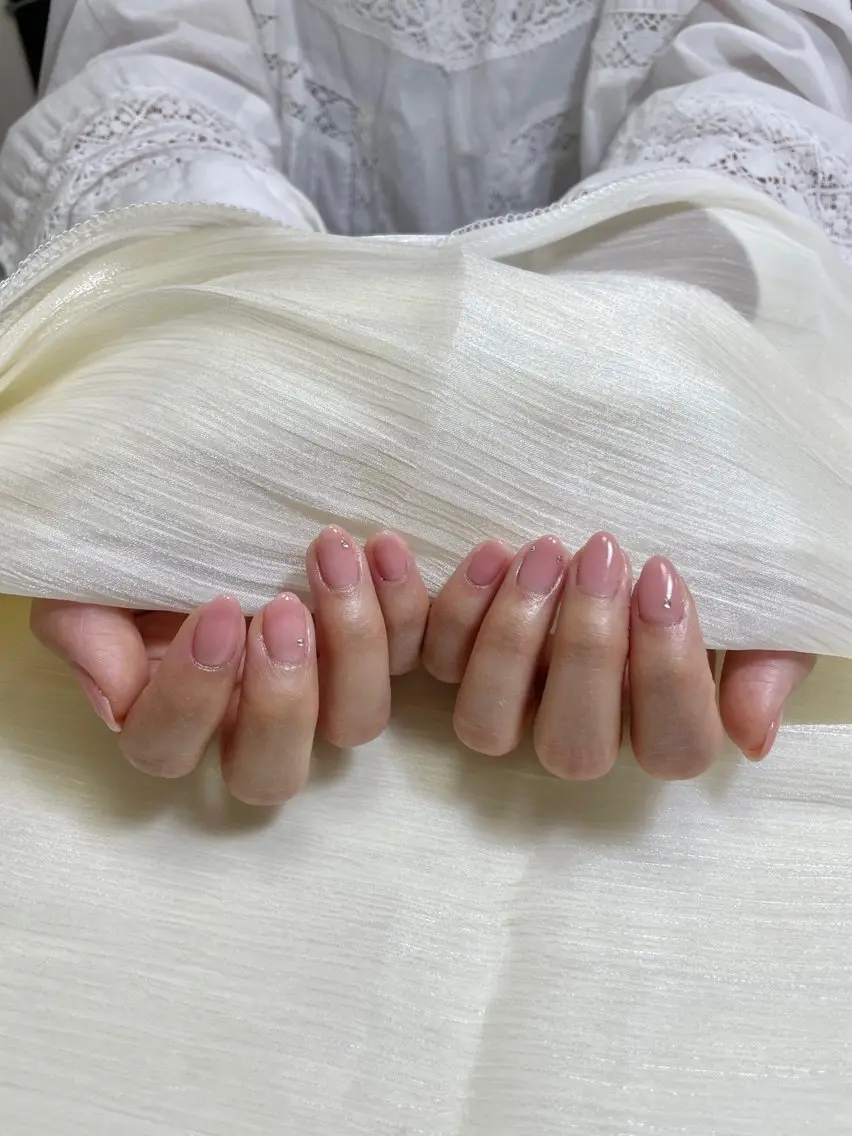 カラー ハンドネイル エリ🫧 nail池袋東口のネイルデザイン