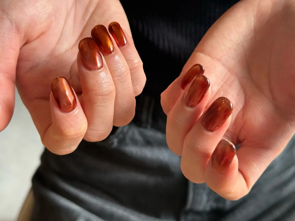 ネイル KITS ニュアンスネイルのネイルデザイン
