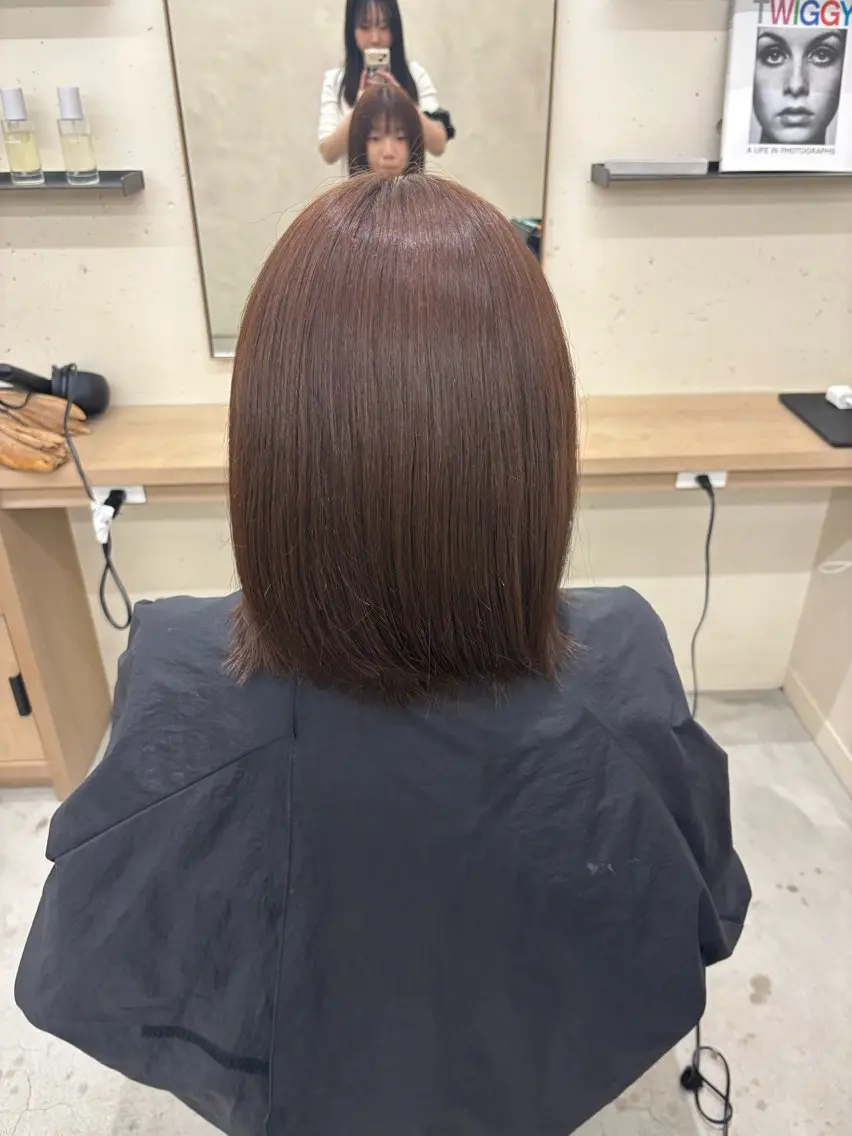ミディアム カラー 山内 花姫のヘアスタイル