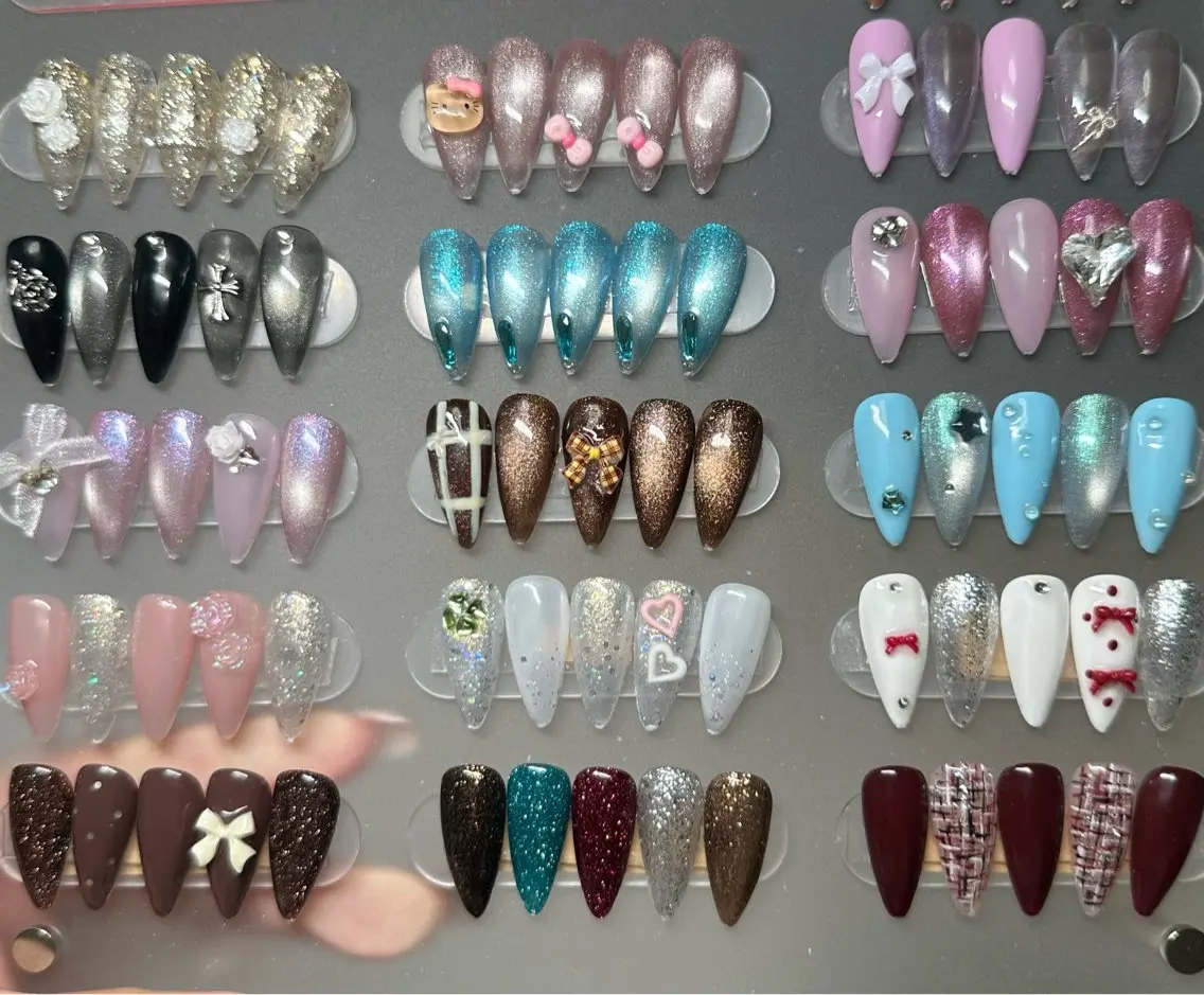 ネイル ハンドネイル フットネイル Domi Nail Salonのネイルデザイン