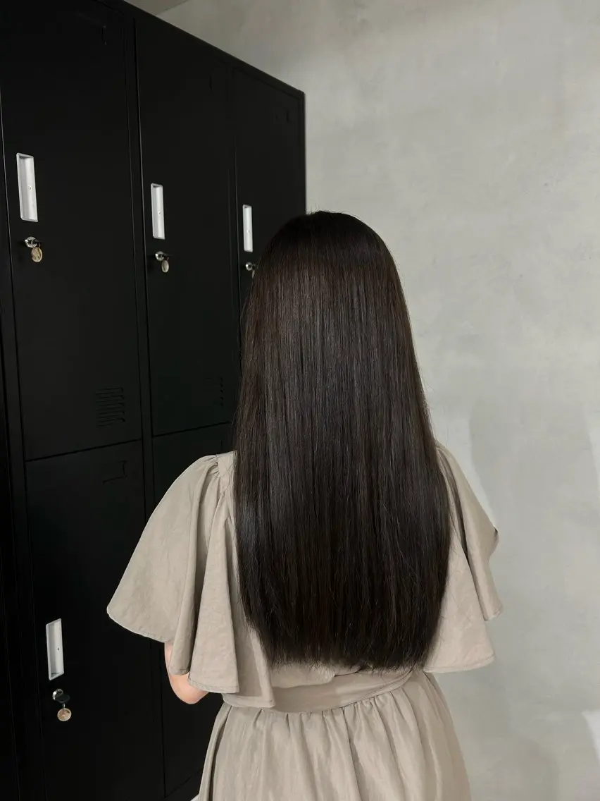 カラー ブラウンカラー ダークブラウン ヘアカラー トリートメント 大村 さくらのヘアスタイル