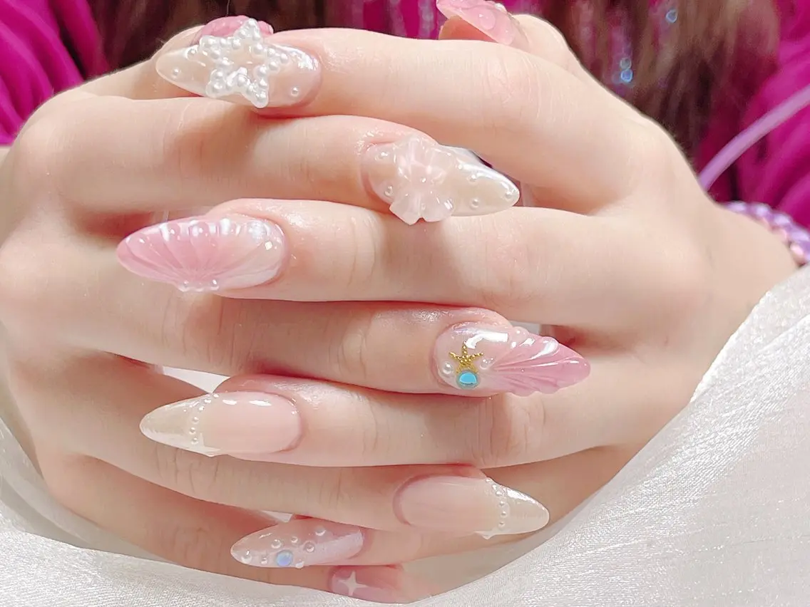 ネイル ハンドネイル 🎀ネイルサロン エクラYUI🎀のネイルデザイン