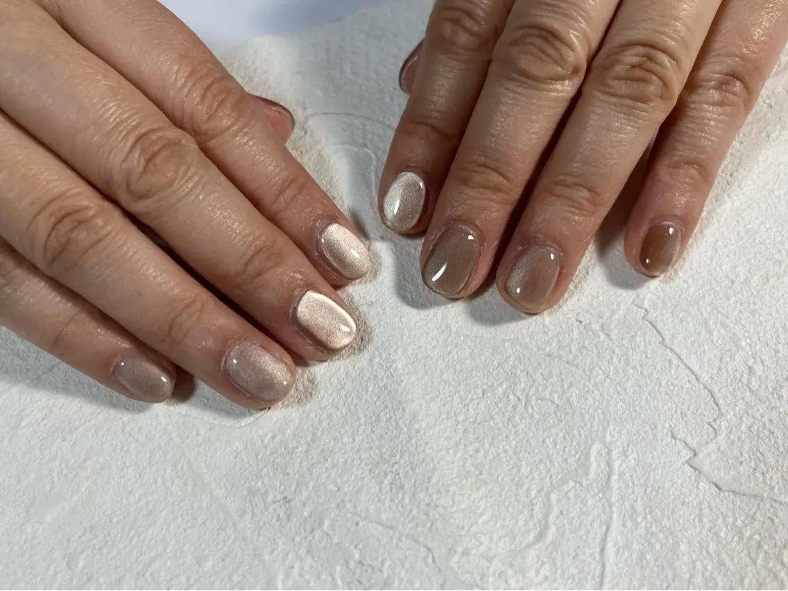 ネイル オーロラネイル フラワーネイル フットネイル フレンチネイル ジェルネイル ハンドネイル kiki nail たまプラーザのネイルデザイン