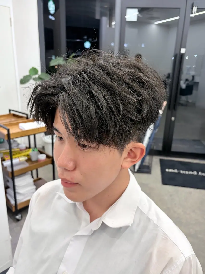 ショート メンズ センターパート メンズ特化🔥河野 友哉🔥のヘアスタイル