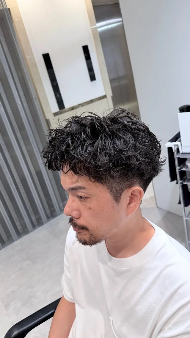 ショート パーマ メンズ ショートヘア カット パーマ fifth 堀内新史のヘアスタイル