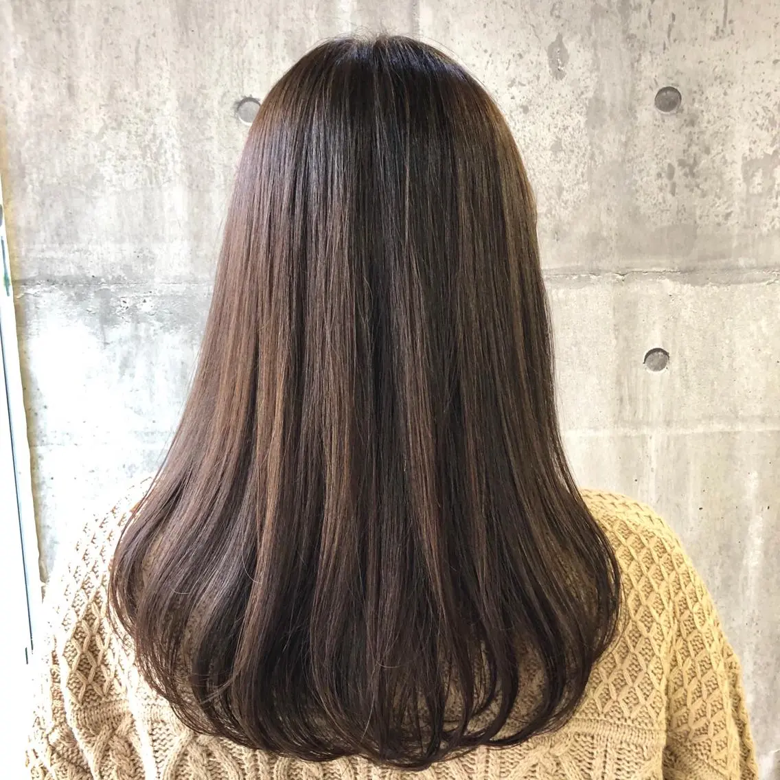 ロング カラー 菅沢 奈生のヘアスタイル