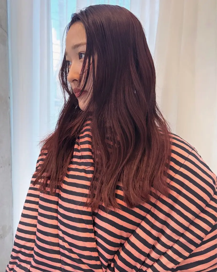 ロング カット ヘアカラー トリートメント オカモト ハルカのヘアスタイル