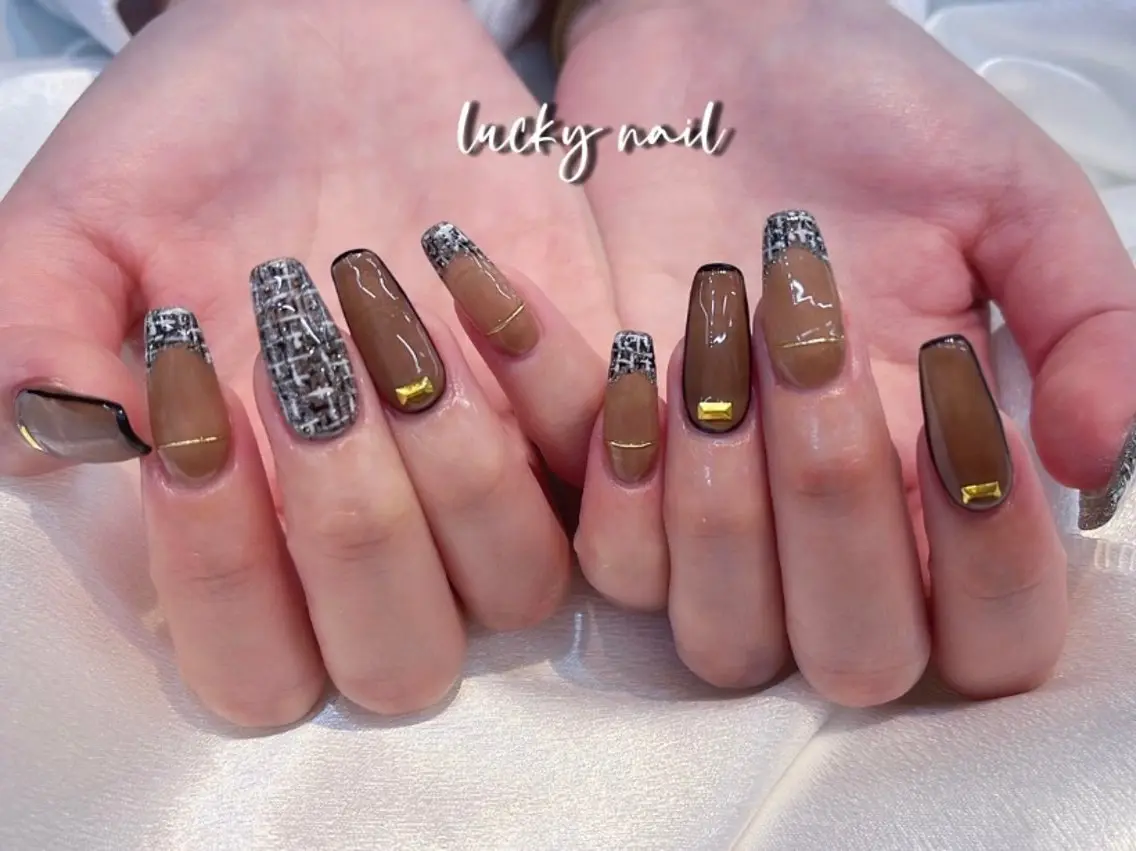 ネイル チークネイル 長さ出し ジェルネイル マグネットネイル 持ち込み ハンドネイル ハンドケア Lucky nail  小林和希のネイルデザイン