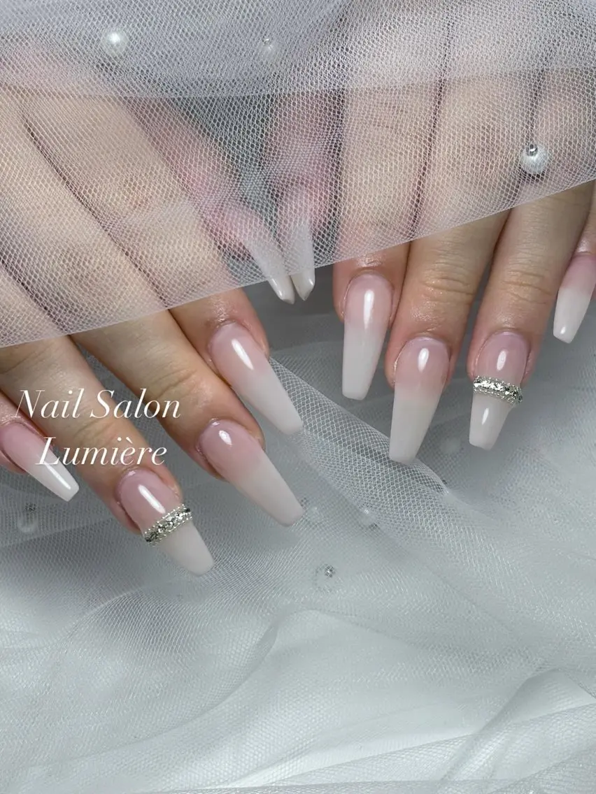 ネイル ハンドネイル Lumière｜ ロング｜ワンホンのネイルデザイン