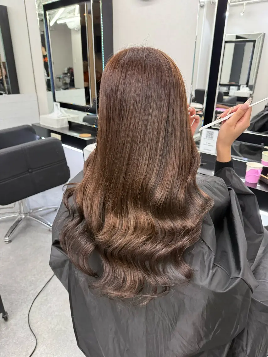 ロング シールエクステ エクステ 髪質改善 レイヤーカット カット エクステ 𝙃𝘼𝙍𝙐🎀 韓国×エクステのヘアスタイル