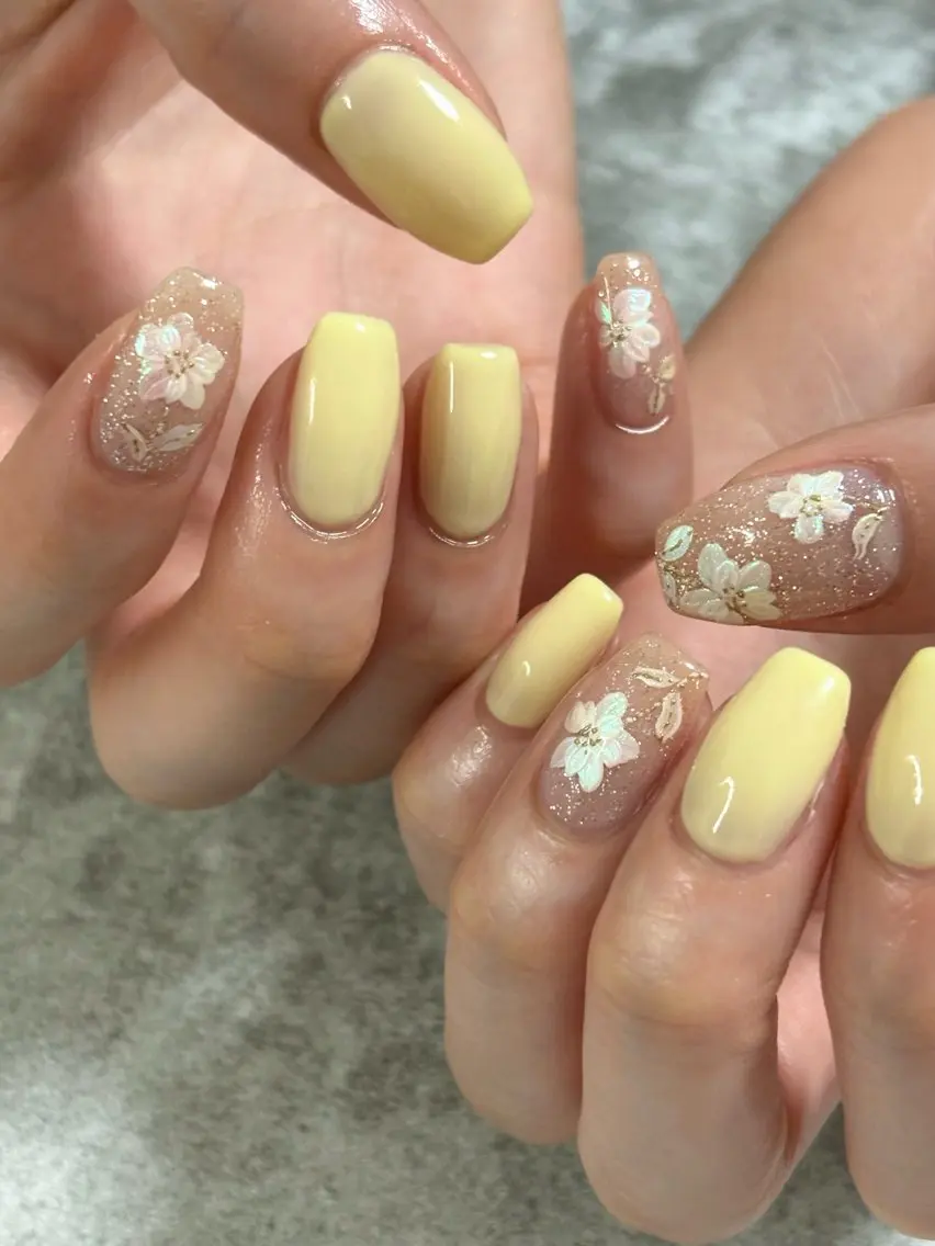 ネイル ハンドネイル FIORITURA Maikoのネイルデザイン