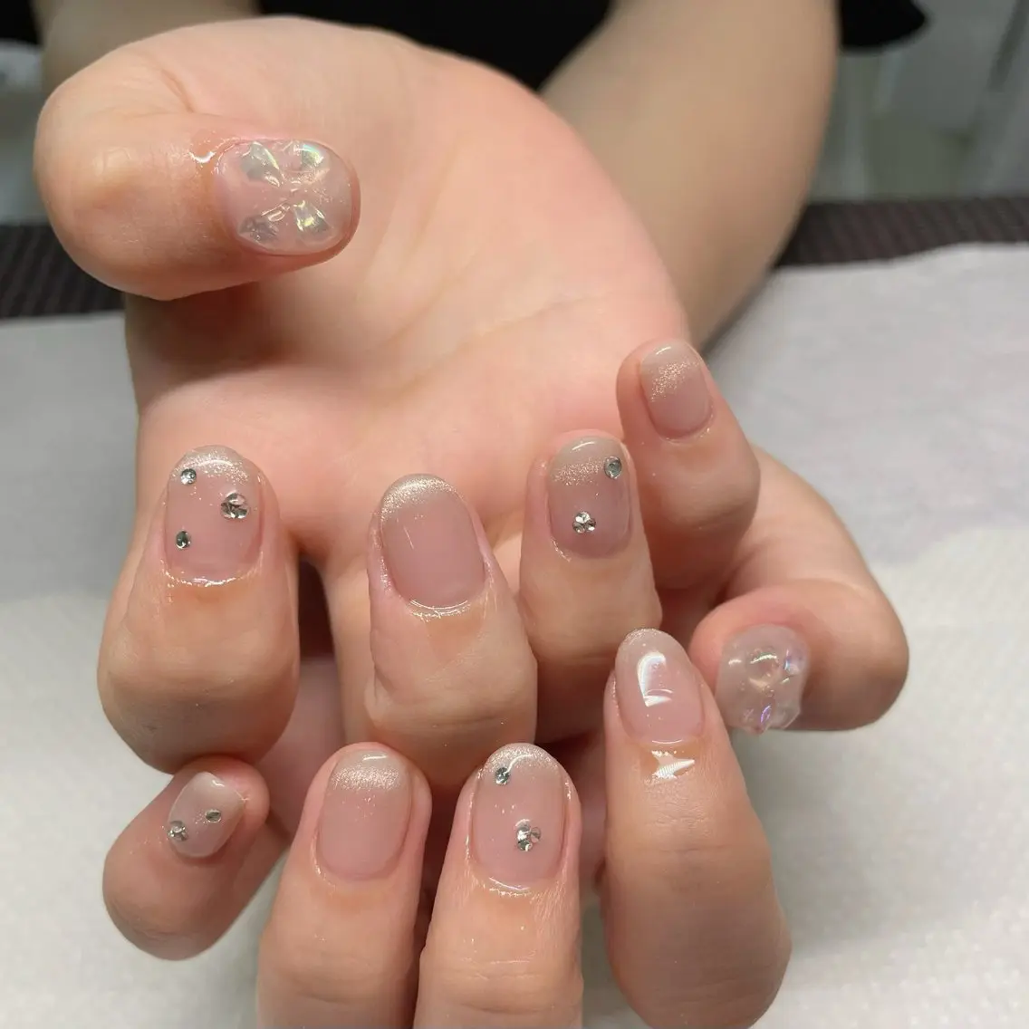 ネイル フレンチネイル マグネットネイル マグネットフレンチ Ricnail☾ ayanoのネイルデザイン
