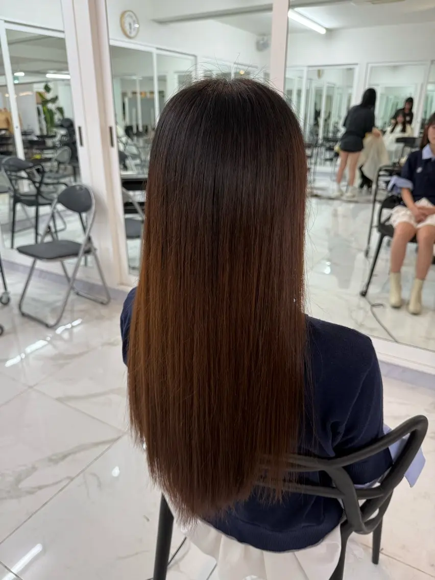 ロング カラー りきと🦋河原町 縮毛矯正/艶カラーのヘアスタイル