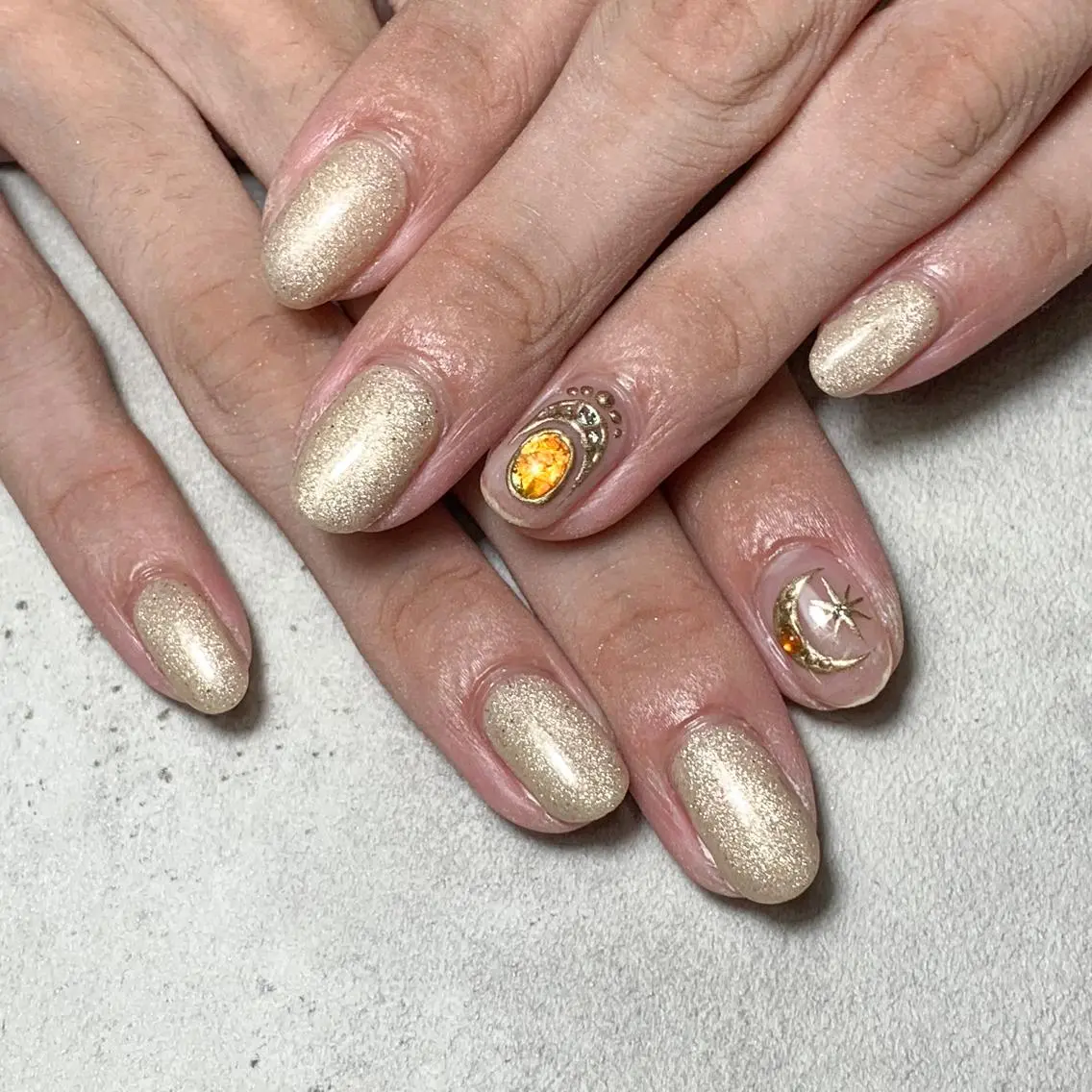 ネイル ハンドネイル FIORITURA aiのネイルデザイン