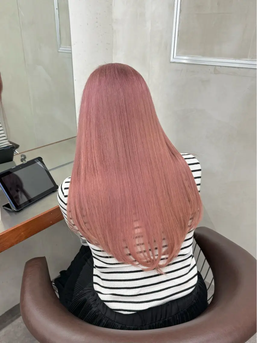 ロング カラー アッシュ ベージュカラー ブリーチ ブロンド ブラウンカラー カット ヘアカラー トリートメント ブリーチ ハイトーン 特化🌈フジタハルキのヘアスタイル