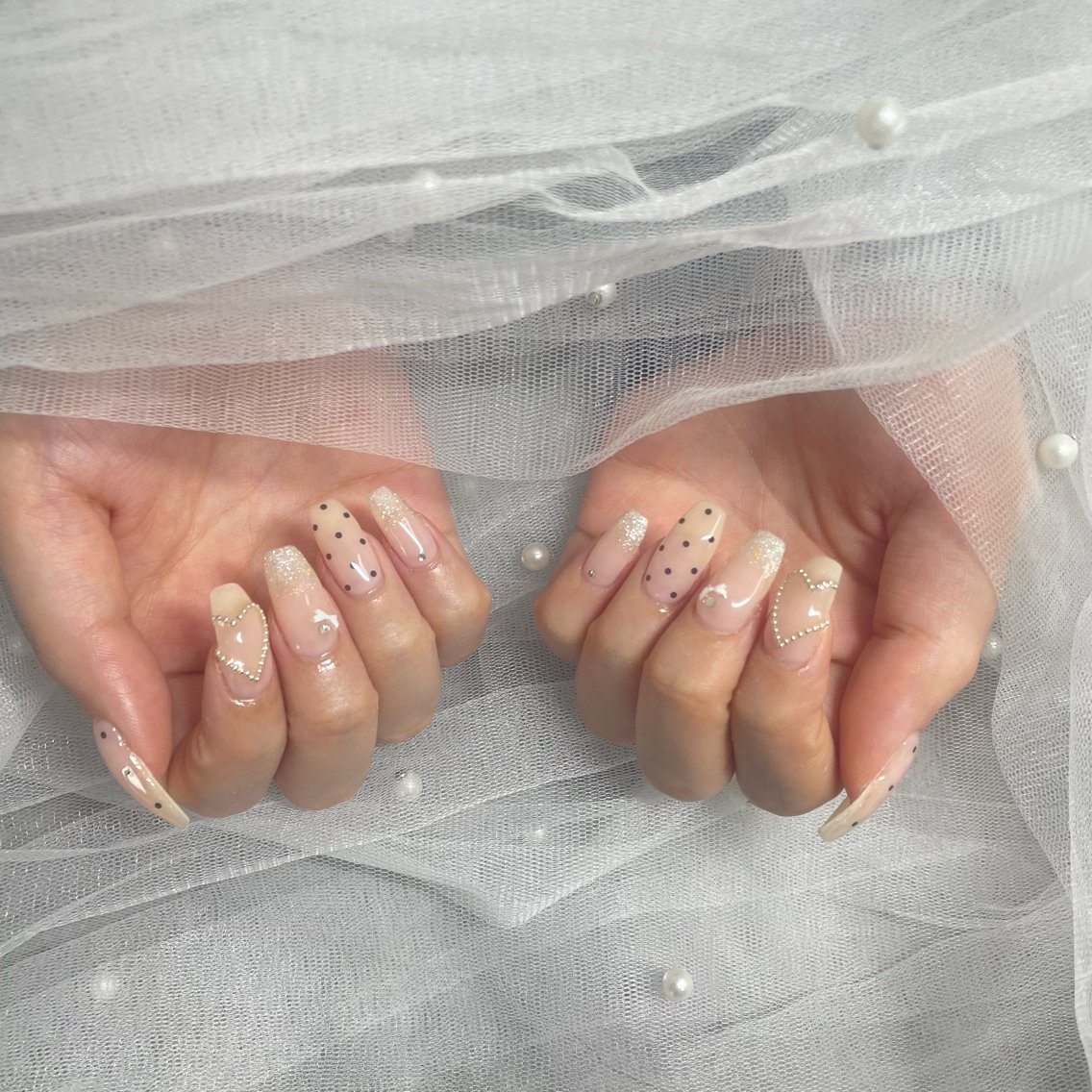 ネイル ガーリー ワンホンネイル ハンドネイル Chul Nail 愛莉のネイルデザイン