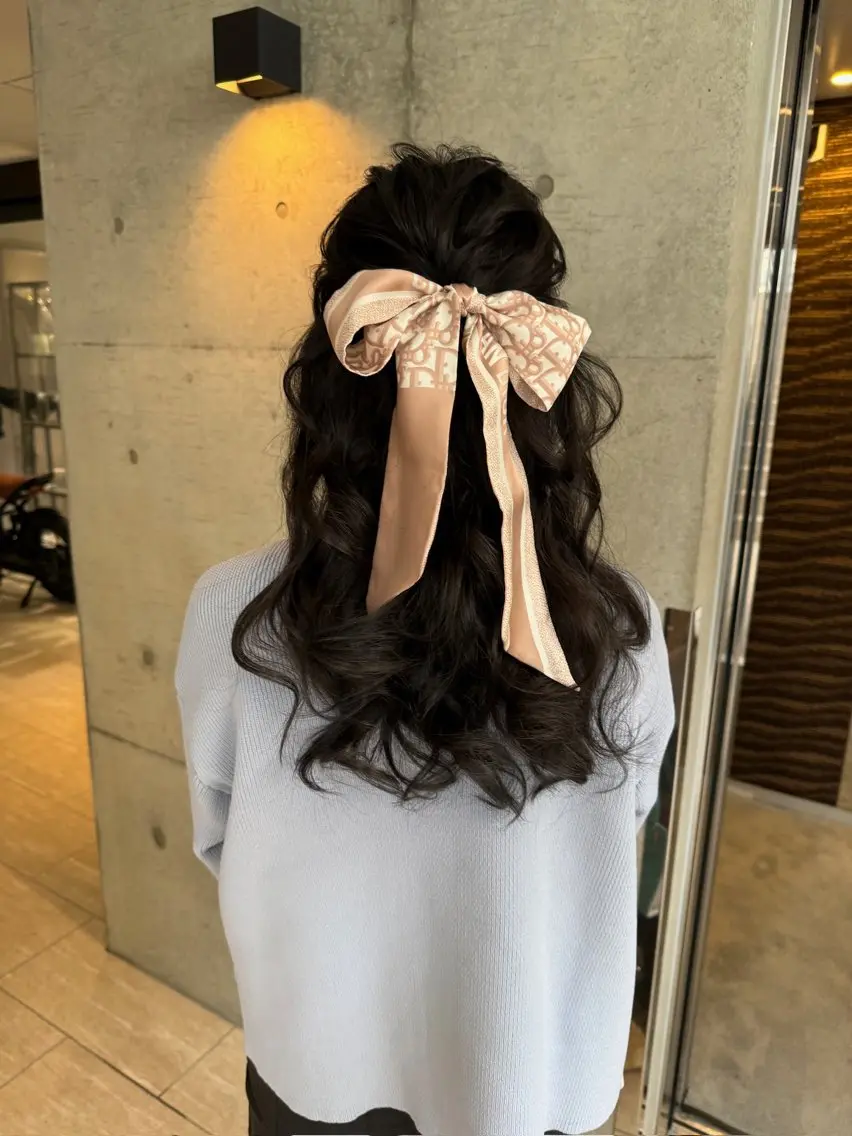 ロング ヘアアレンジ ヘアセット/レイヤー 縮毛矯正/はるか🎀のヘアスタイル