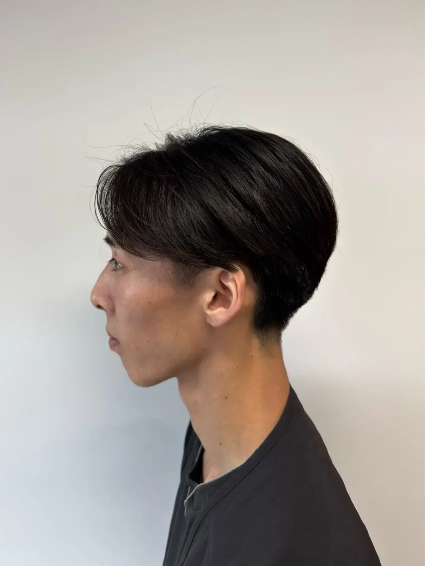 ショート ハセガワ マヒロのヘアスタイル
