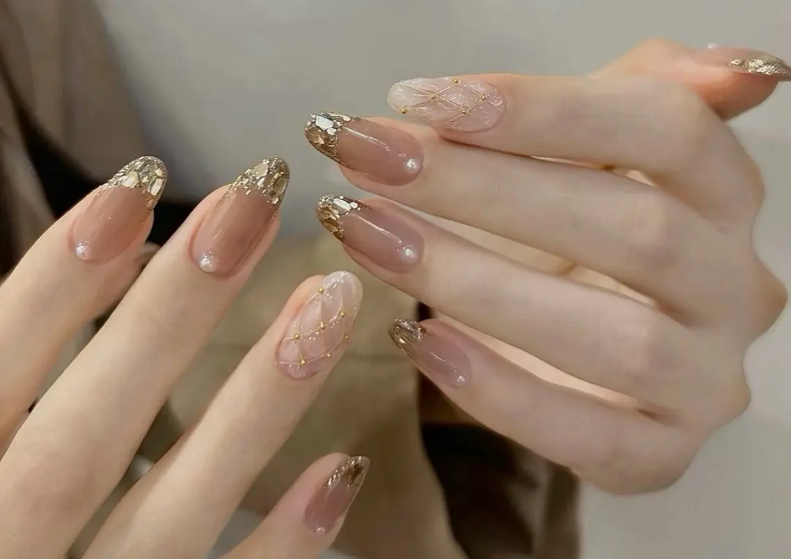 ネイル チークネイル 長さ出し フレンチネイル ガーリー 韓国ネイル sun nail池袋 モデル募集のネイルデザイン