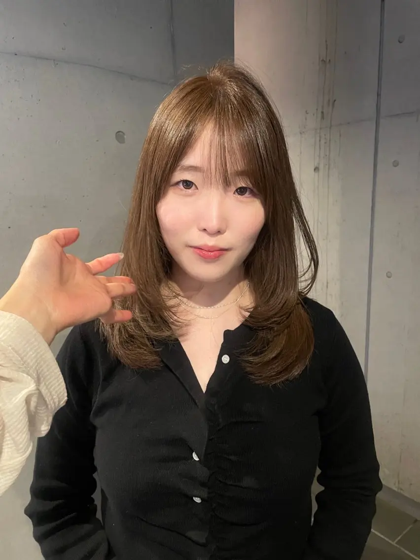 ミディアム カラー カット ヘアカラー トリートメント 韓国レイヤー/透明感 カラー/RIN🎀のヘアスタイル