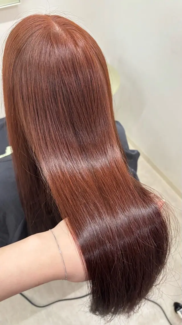 ミディアム カラー 渋谷｜透明感カラー 🫧🤍｜rinaのヘアスタイル