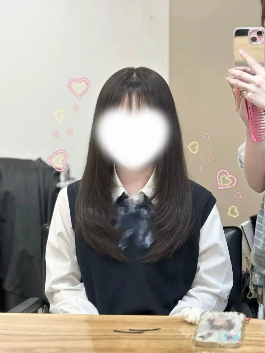 セミロング 顔まわりレイヤー 顔周りカット レイヤーカット mihiro 🎀のヘアスタイル