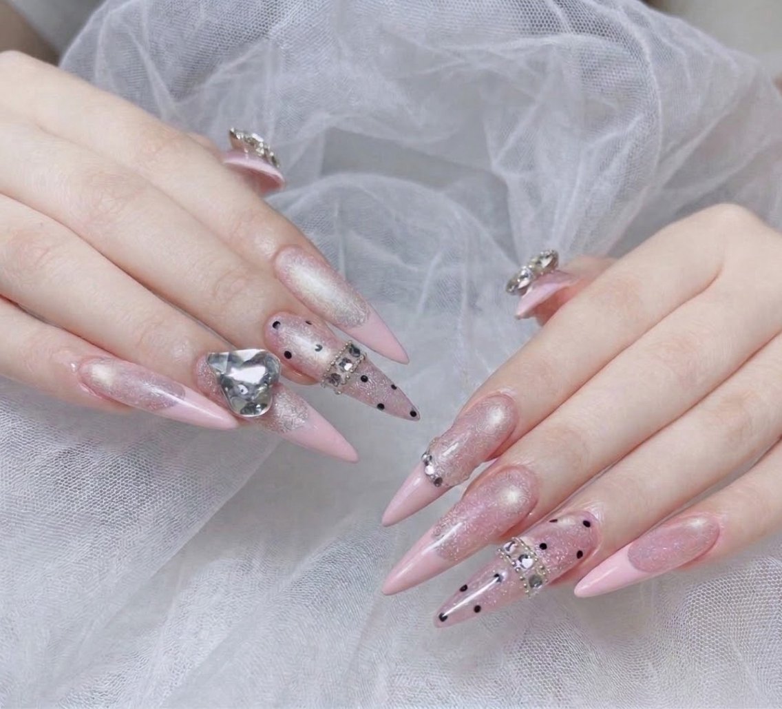 ロング 韓国風ヘア ロング CHIBI NAIL SALON 船橋のネイルデザイン