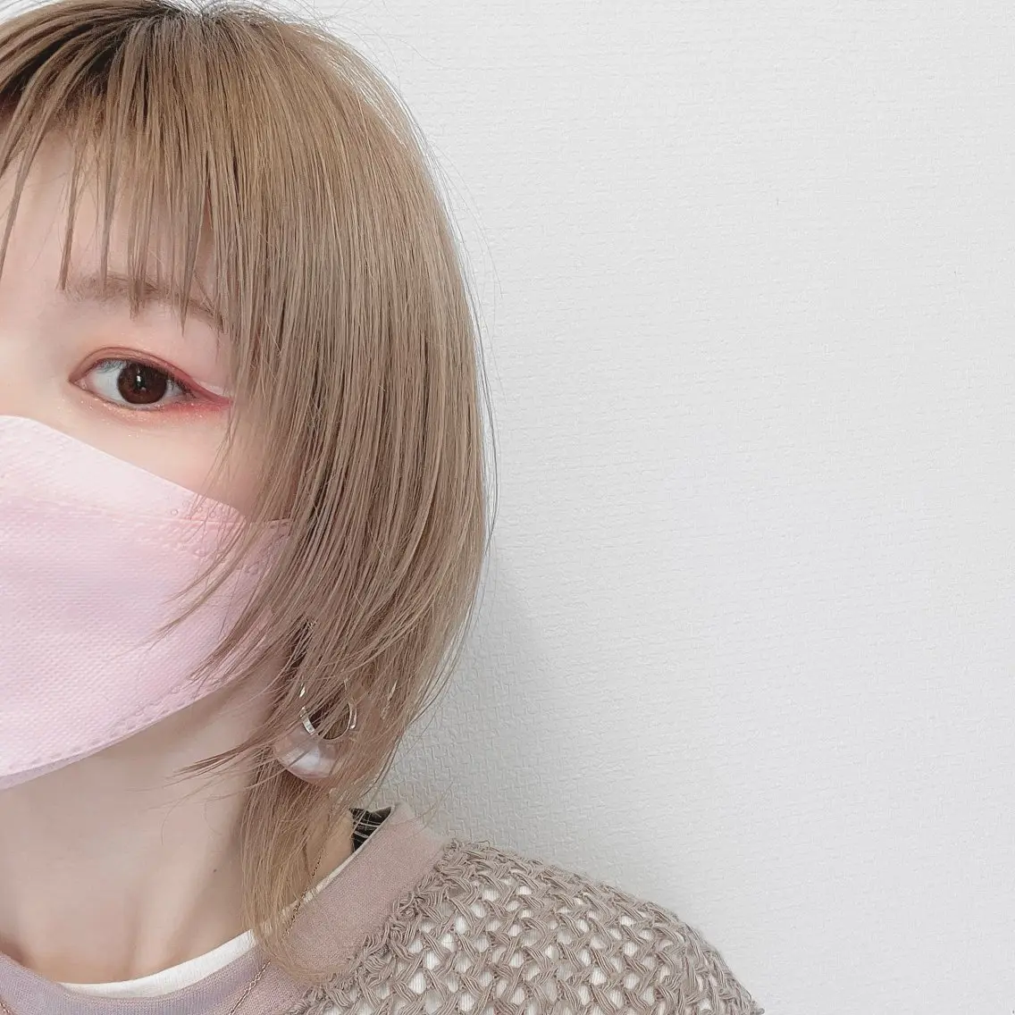 ショート カラー ベージュカラー ブリーチ ミルクティーベージュ ヘアカラー トリートメント 《柔らかhair𓍯 》木村美姫のヘアスタイル