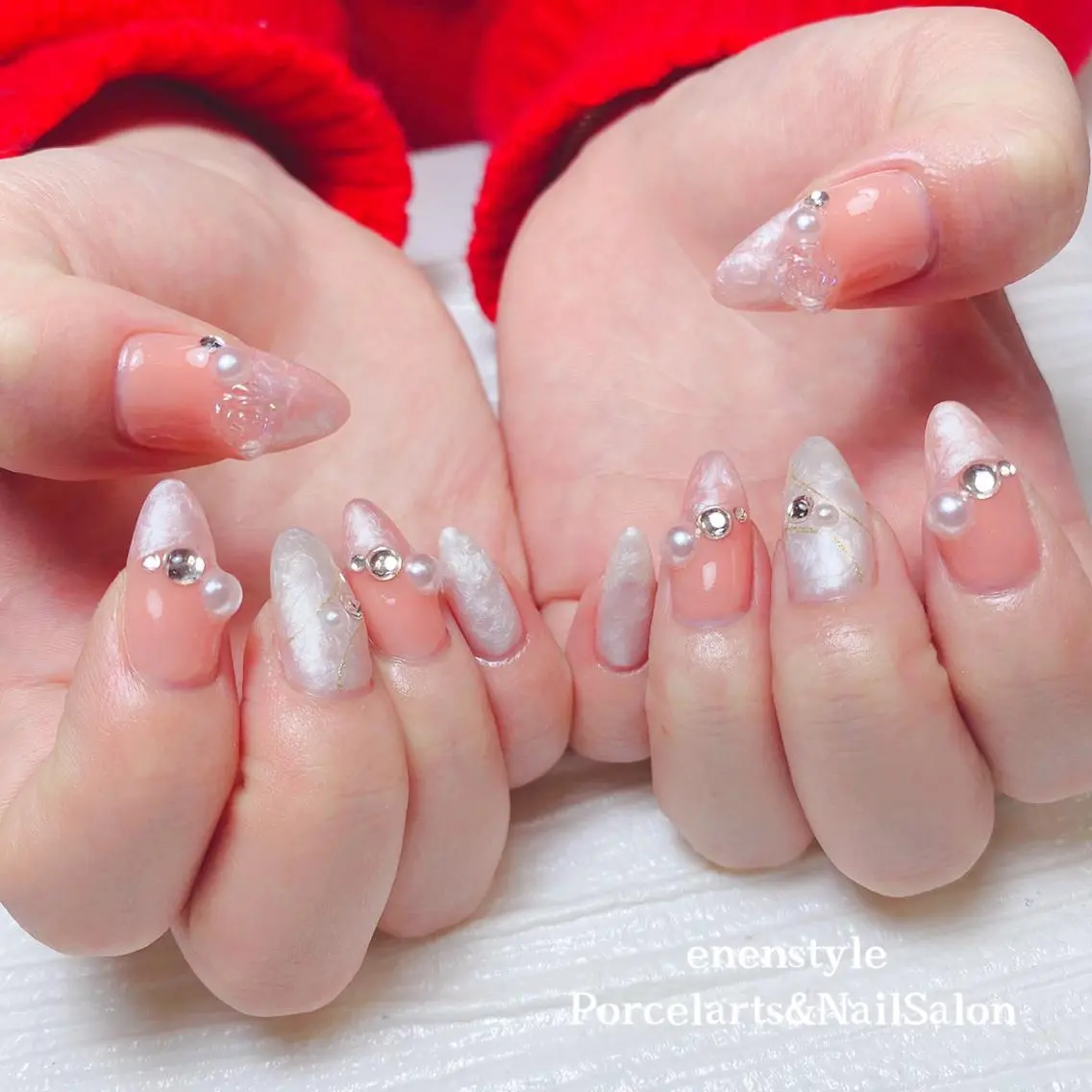 ミディアム ネイル 🐾enen style 🐾のネイルデザイン