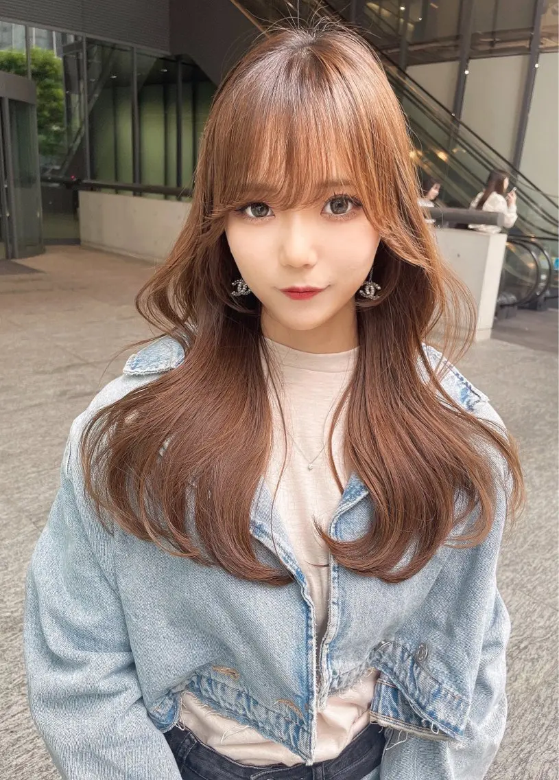 セミロング カラー ベージュカラー 黒髪 ブリーチ ブルーカラー ブルーブラック カット ヘアカラー トリートメント 木屋元一/透明感 /前髪/レイヤーのヘアスタイル