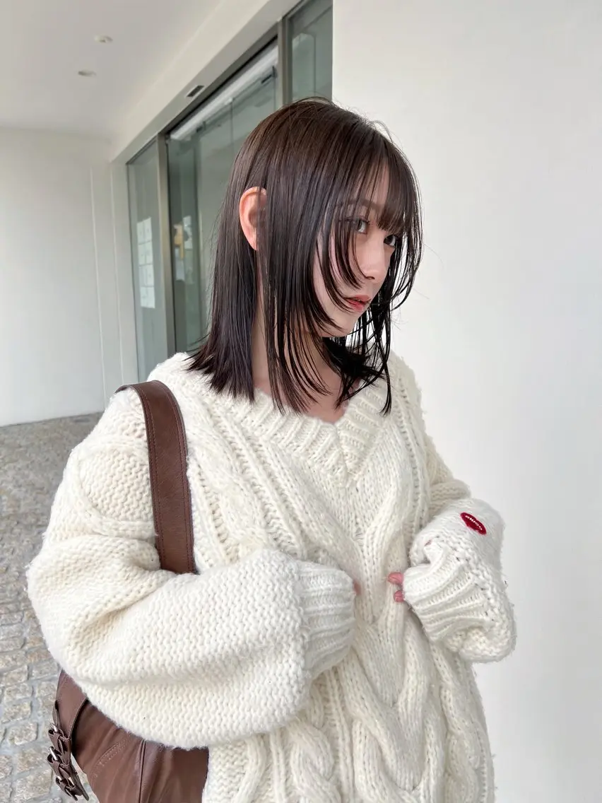 ミディアム カット ヘアカラー kotoko 透け感カラーのヘアスタイル