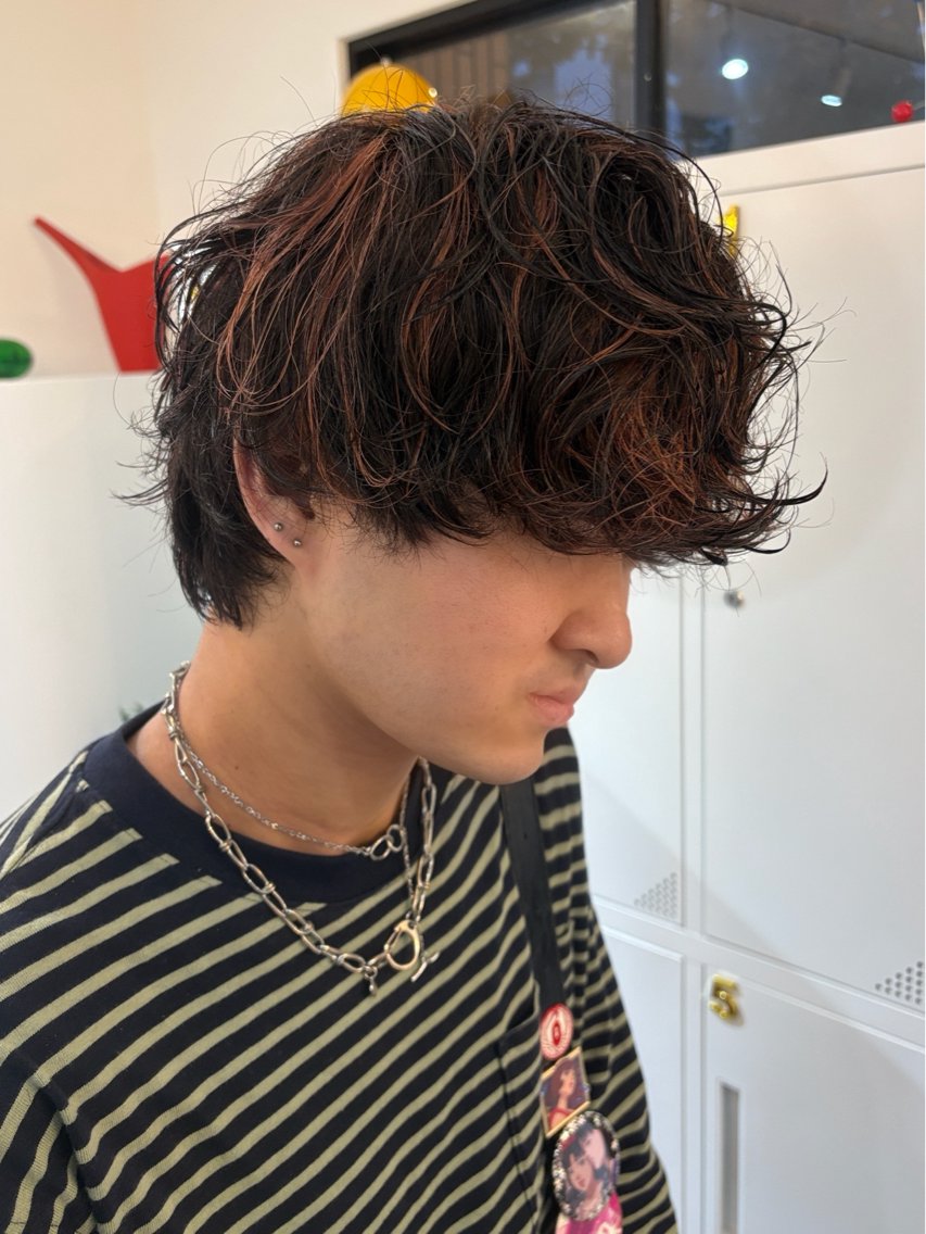 ショート ヘアアレンジ メンズ メンズメッシュ ヘアカラー 垢抜けメンズカット/ 毛流れパーマ/ユウトのヘアスタイル