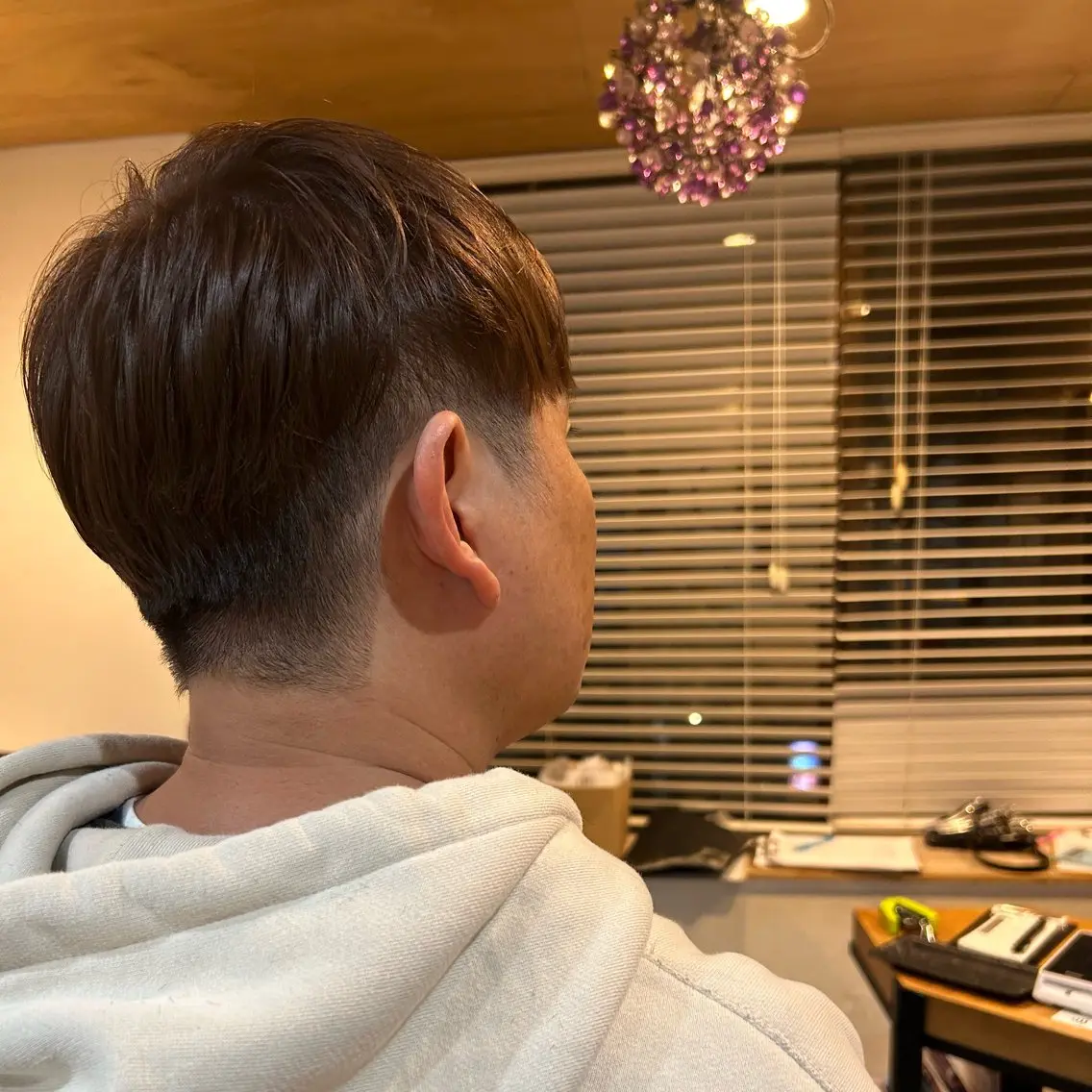 メンズ マッシュ 刈り上げ 武部 純奈のヘアスタイル