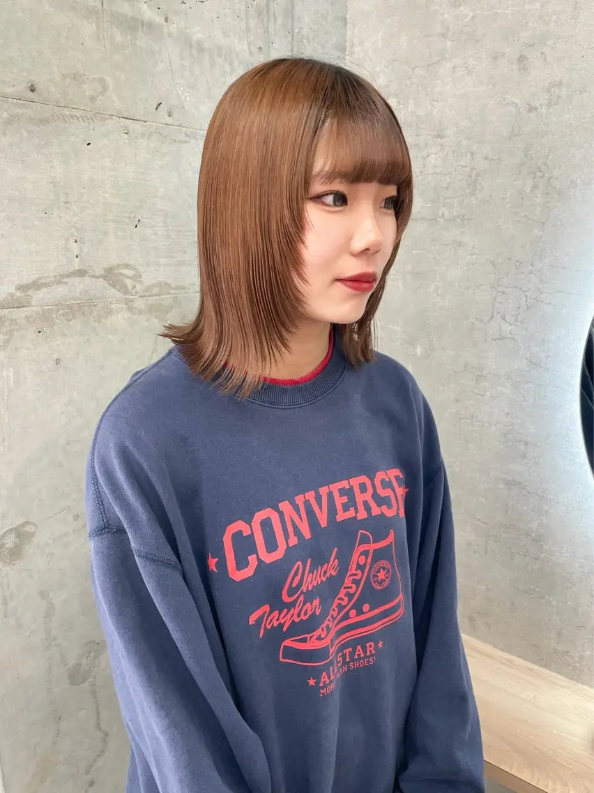 ミディアム ボブ 顔まわりレイヤー 顔周りカット レイヤーカット 似合わせカット ブリーチ/ベージュ 💕/momoaのヘアスタイル