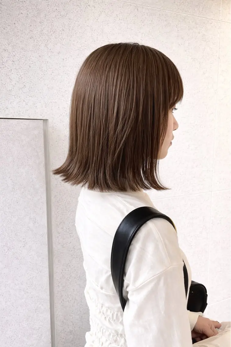 ミディアム カラー 透明感カラー グレージュ カット ヘアカラー トリートメント ニュアンスパーマ/ レイヤー/茶屋町のヘアスタイル