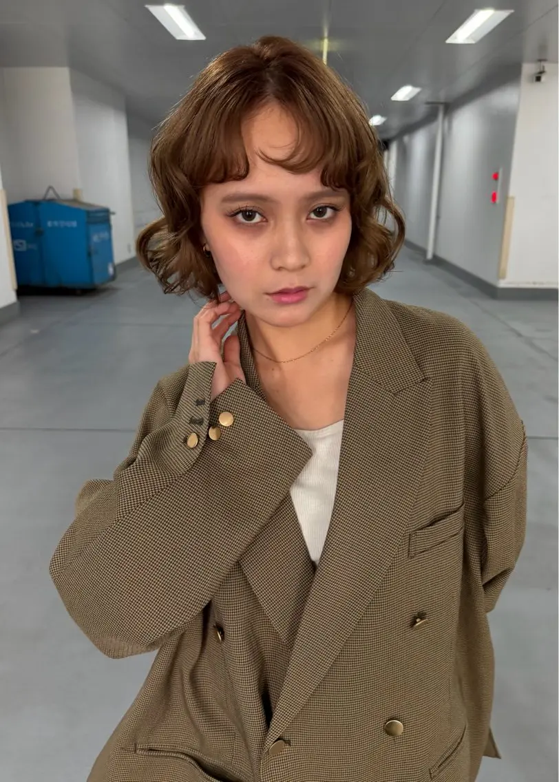 ミディアム カラー アッシュ アッシュブラウン ブラウンカラー 透明感カラー カット ヘアカラー 似合わせ/ブリーチ /綾華のヘアスタイル